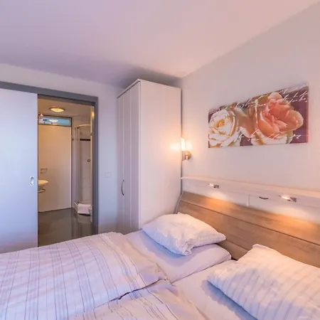Mueritz 3*